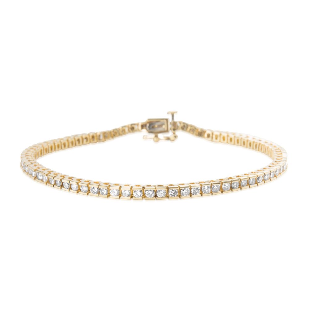 Channel Diamond Tennis Bracelet in 10K Yellow Gold (3.00 CTW)